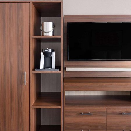 Hawthorn Extended Stay By Wyndham Columbia-Ft Jackson 外观 照片